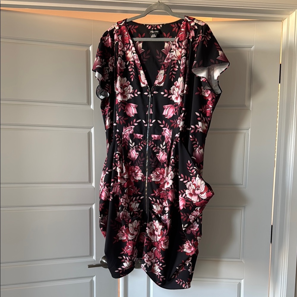 City chic Floral Black and Pink Dress
